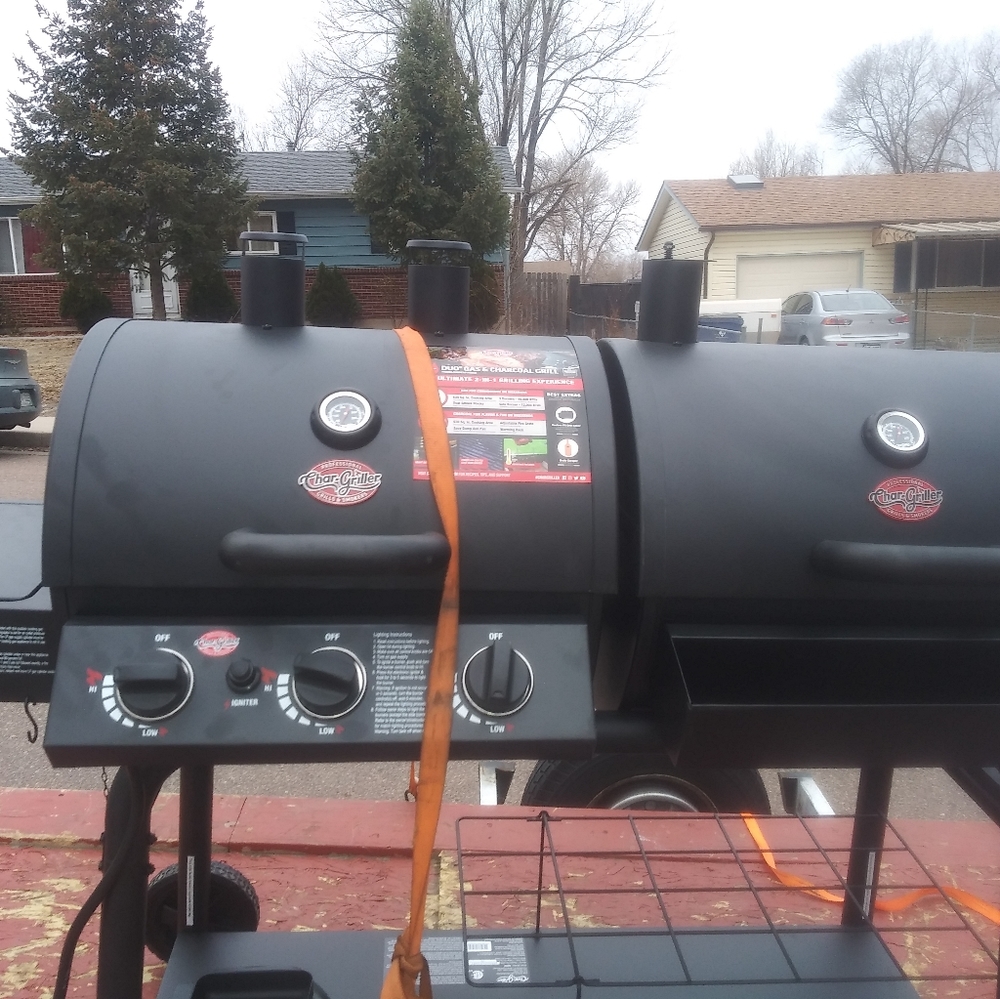 Charbroil grill